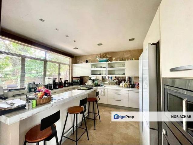 House for sale in Country Heights Damansara, Kuala Lumpur