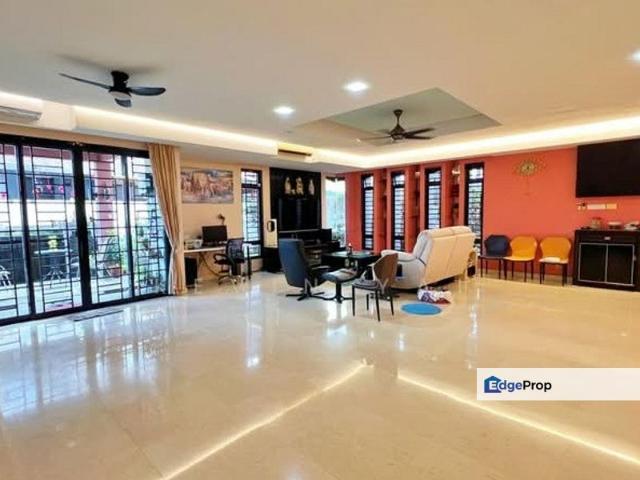 House for sale in Petaling, Damansara Damai
