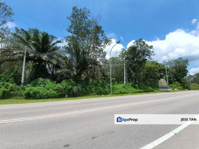 Warehouse for sale in Renggam, Johor