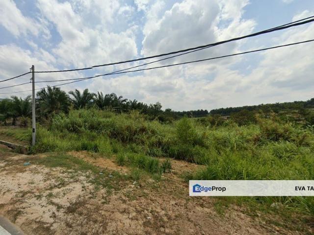 Warehouse for sale in Renggam, Johor