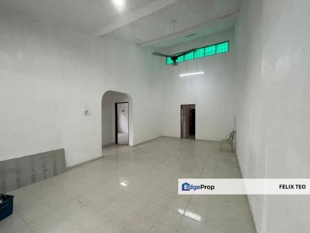 House for sale in Ulu Tiram, Johor