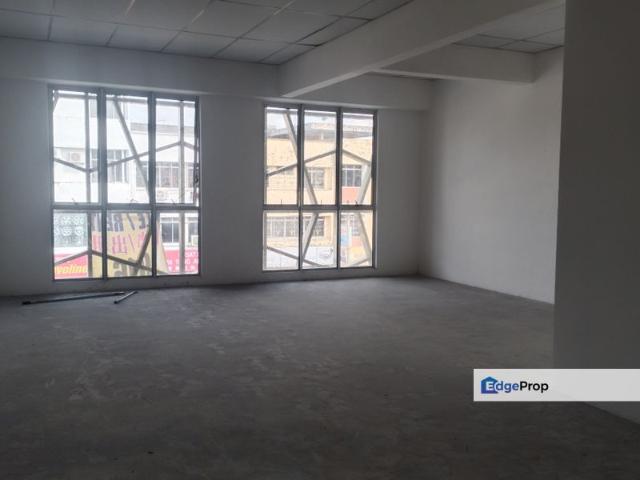 Shop for rent in Ulu Tiram, Johor