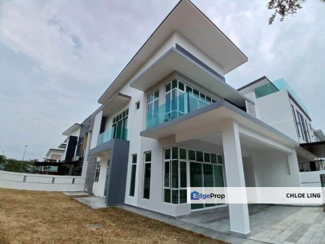 House for sale in Country Heights Damansara, Kuala Lumpur