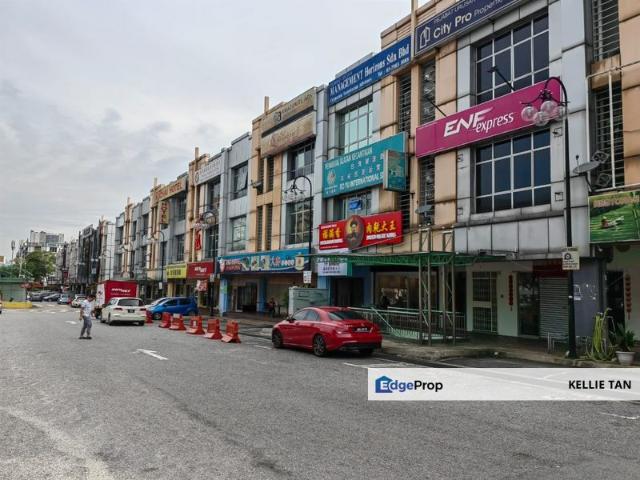 Shop for sale in Country Heights Damansara, Kuala Lumpur