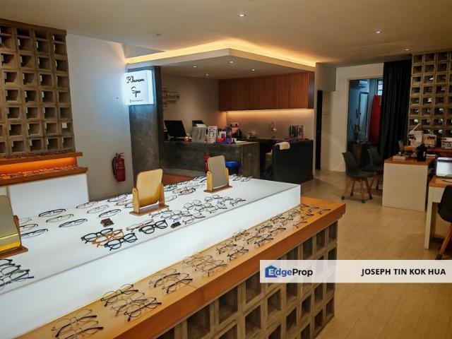 Shop for rent in Country Heights Damansara, Kuala Lumpur