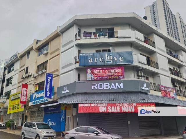Shop for rent in Country Heights Damansara, Kuala Lumpur
