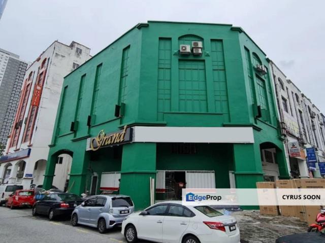 Shop for rent in Country Heights Damansara, Kuala Lumpur