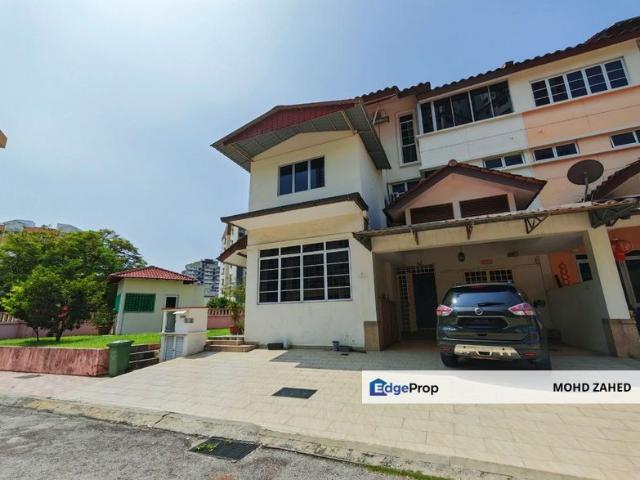 House for sale in Country Heights Damansara, Kuala Lumpur