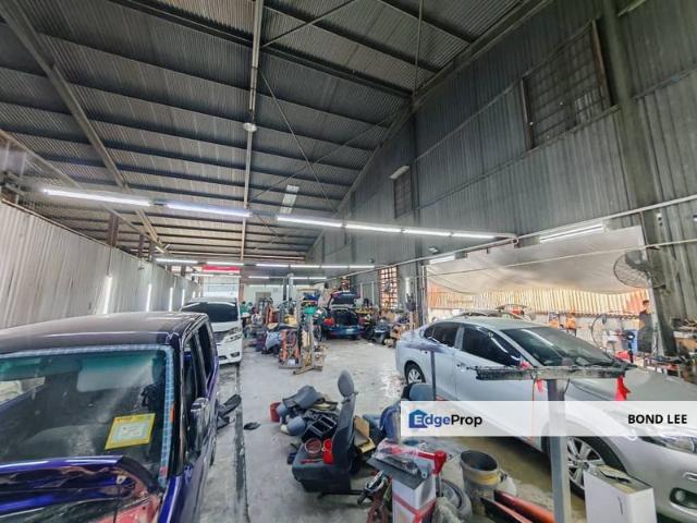 Warehouse for rent in Country Heights Damansara, Kuala Lumpur