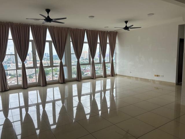 Serviced Residence for rent in Country Heights Damansara, Kuala Lumpur