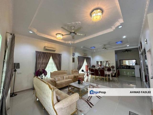 House for sale in Langat, Selangor
