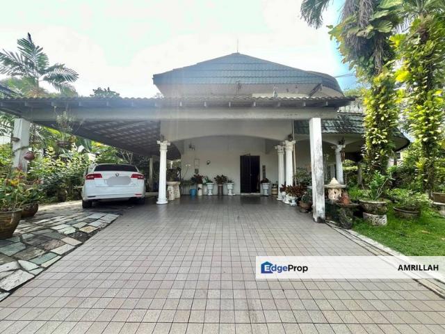 House for sale in Country Heights Damansara, Kuala Lumpur