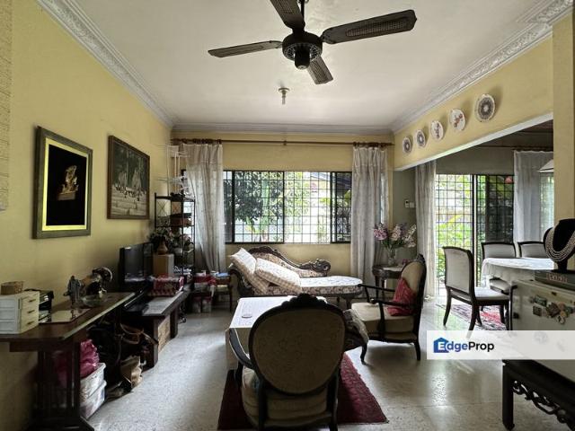 House for sale in Country Heights Damansara, Kuala Lumpur