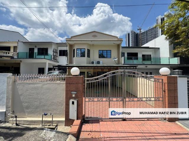 House for sale in Country Heights Damansara, Kuala Lumpur