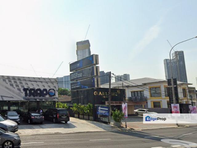 Shop for rent in Country Heights Damansara, Kuala Lumpur