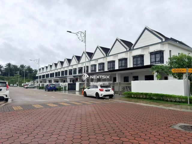 Shop for sale in Bukit Ledang, Johor