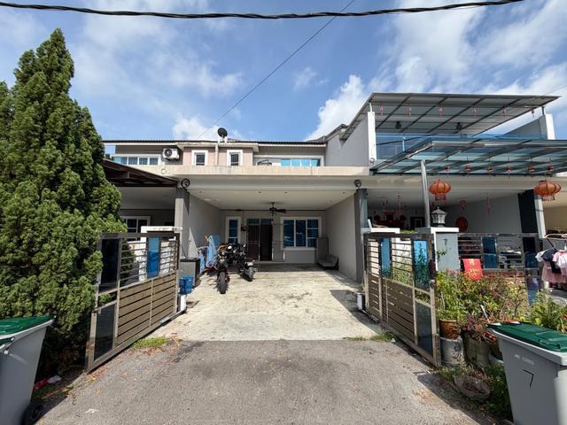 Terraced House for sale in Batu Pahat, Johor
