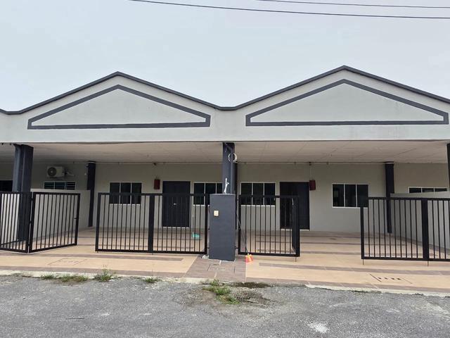 Terraced House for sale in Kuching, Bahagian Kuching