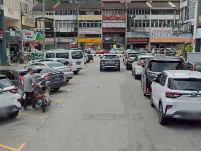 Shop for rent in Country Heights Damansara, Kuala Lumpur