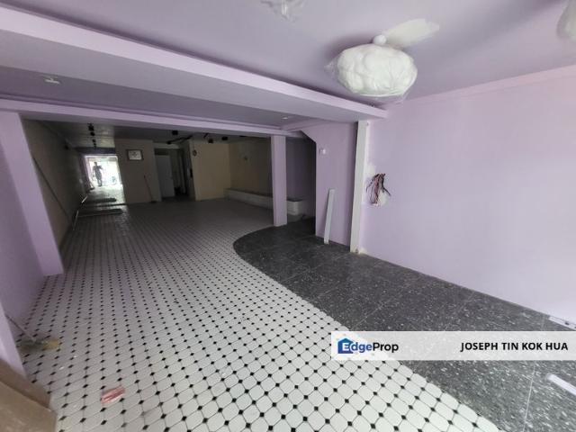 Shop for rent in Country Heights Damansara, Kuala Lumpur
