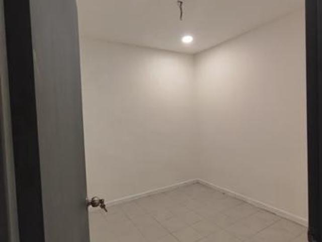 Terraced House for sale in Ulu Tiram, Johor
