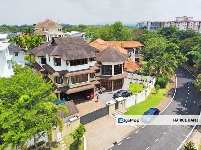 House for sale in Seksyen U8, Shah Alam