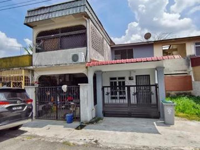 Terraced House for sale in Batu Pahat, Johor