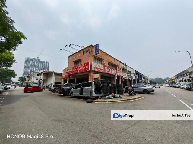 Shop for rent in Country Heights Damansara, Kuala Lumpur