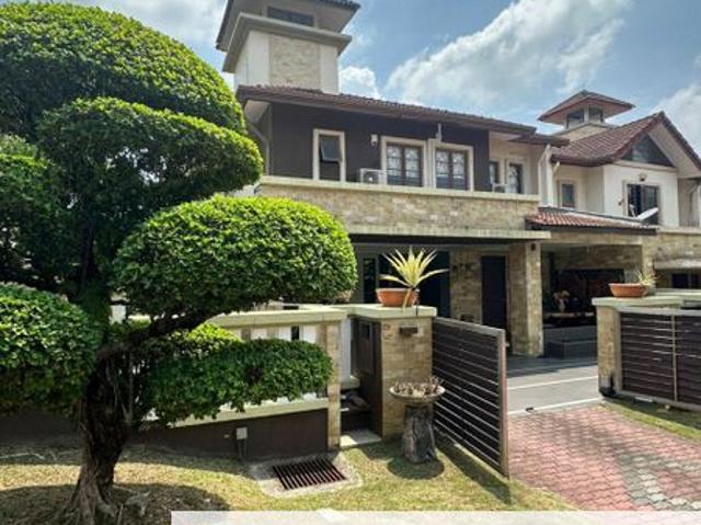 House for sale in Seksyen U8, Shah Alam