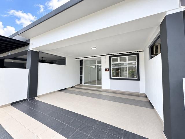 Terraced House for rent in Kulai