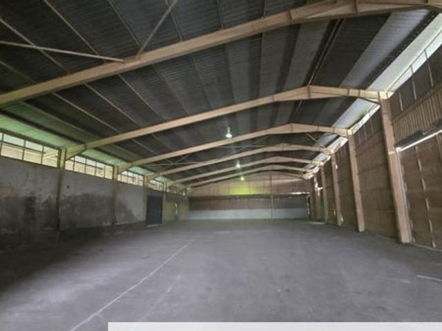Warehouse for rent in Petaling, Alam Impian