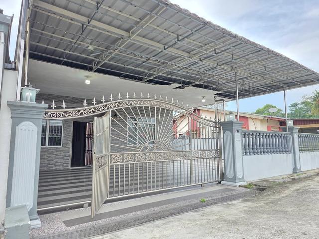 Residential House for sale in Ulu Tiram, Johor