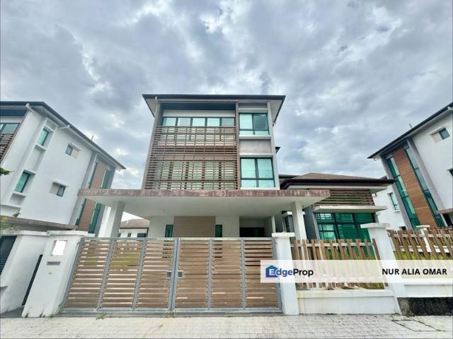 House for sale in Petaling, Alam Impian