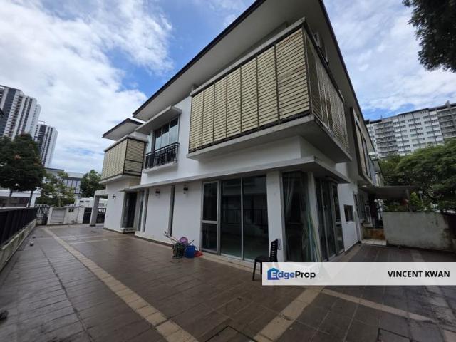 House for sale in Pulai, Bukit Ledang
