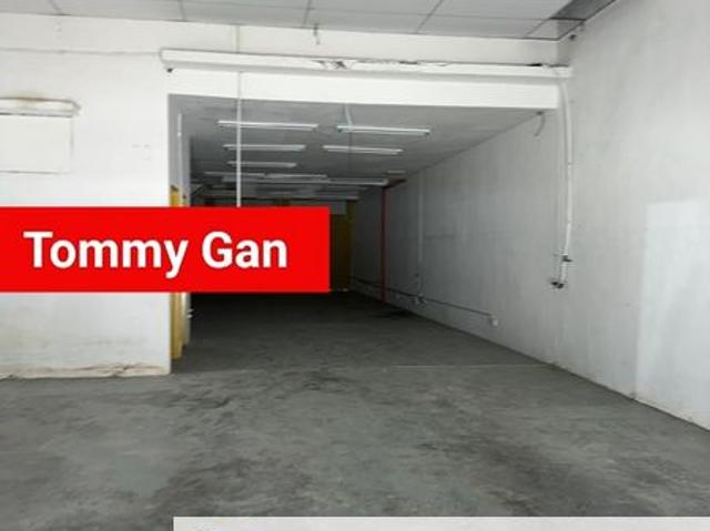 Shop for rent in Wellesley, Penang