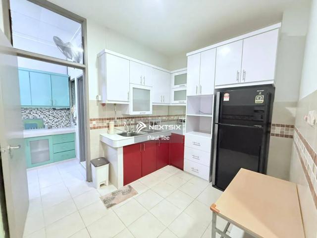 Residential House for sale in Sibu Laut
