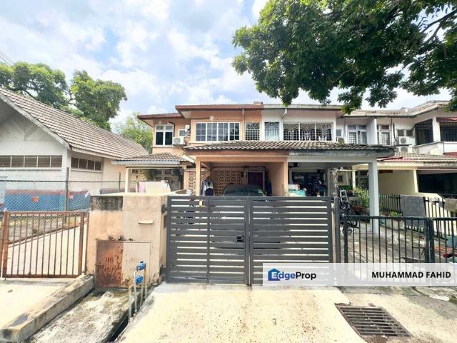 House for sale in Langat, Selangor