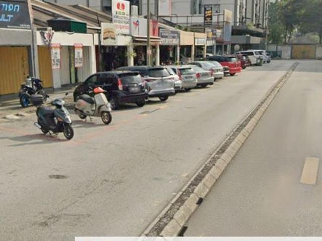 Shop for sale in Langat, Selangor