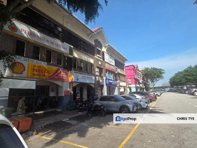 Shop for sale in Petaling, Damansara Damai