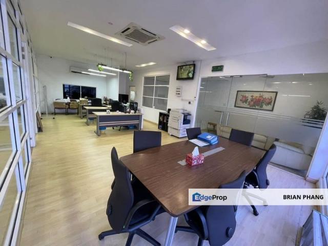 Warehouse for sale in Petaling, Alam Impian