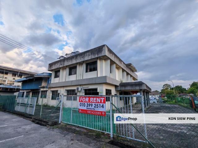 Warehouse for rent in Kuching