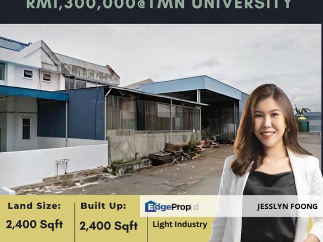 Warehouse for sale in Bukit Ledang, Johor
