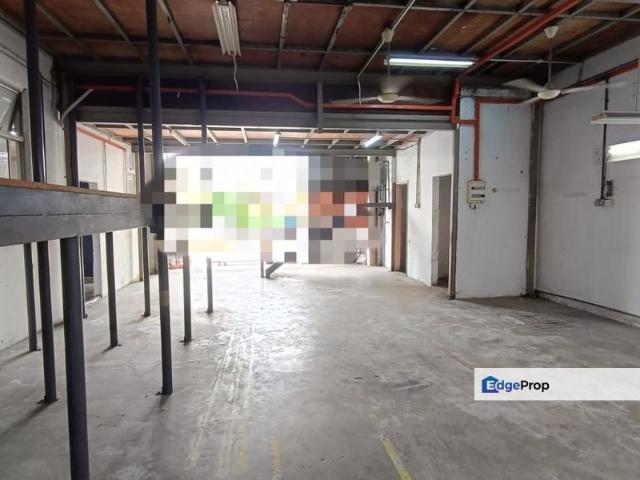 Warehouse for rent in Bukit Ledang, Johor