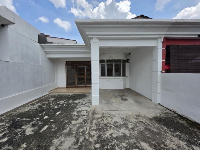 Terraced House for rent in Bandar Johor Bahru, Johor