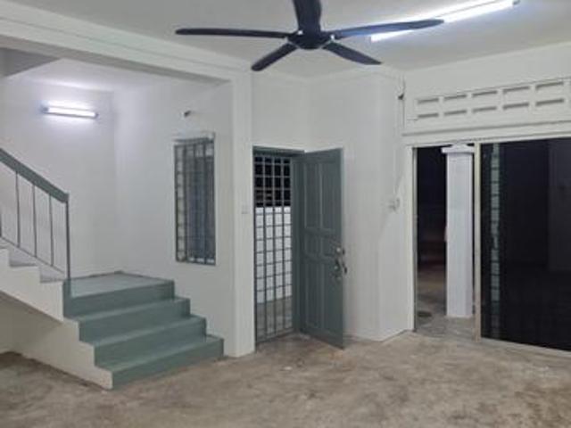 Terraced House for rent in Bandar Johor Bahru, Johor