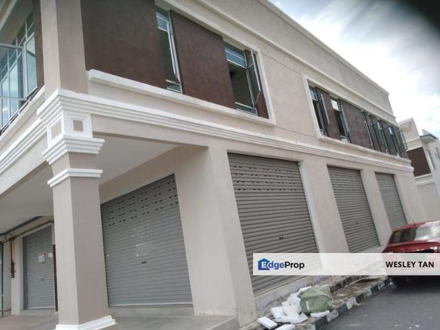Shop for sale in Malaka