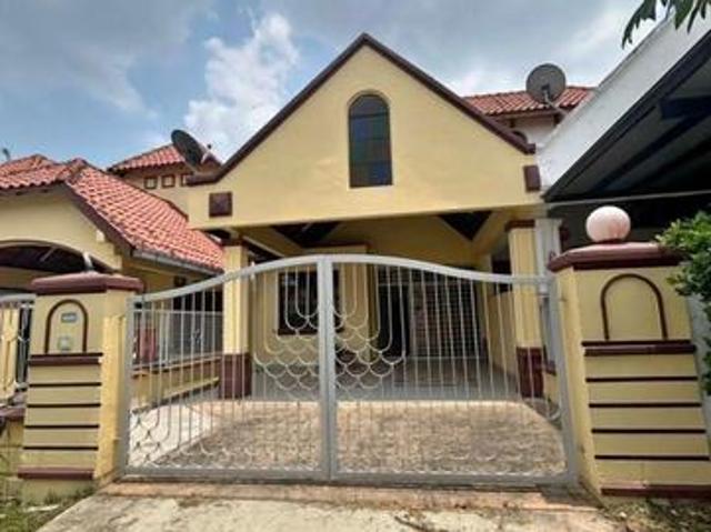 Terraced House for rent in Ulu Tiram, Johor