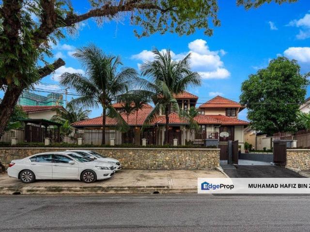 House for sale in Country Heights Damansara, Kuala Lumpur