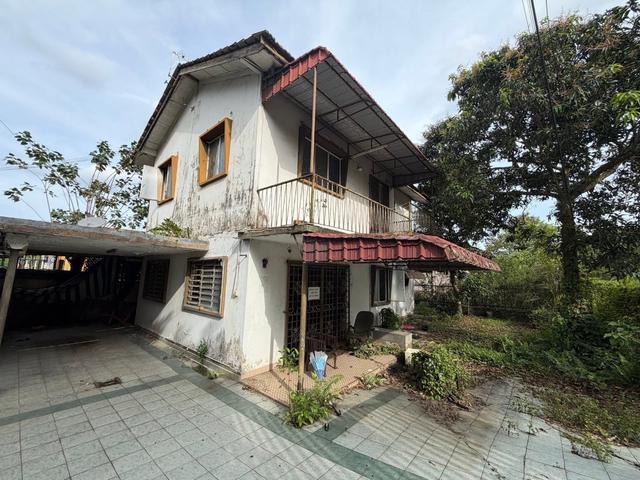 Bungalow for rent in Johore Bahru, Johor