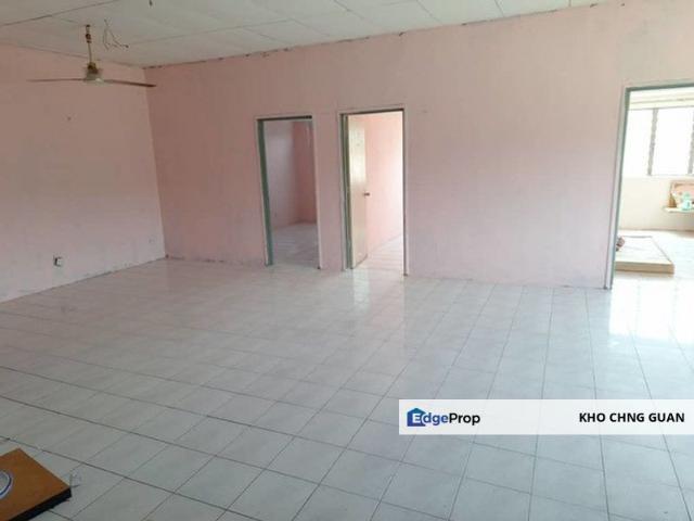 Shop for sale in Tanjong Sepat, Selangor